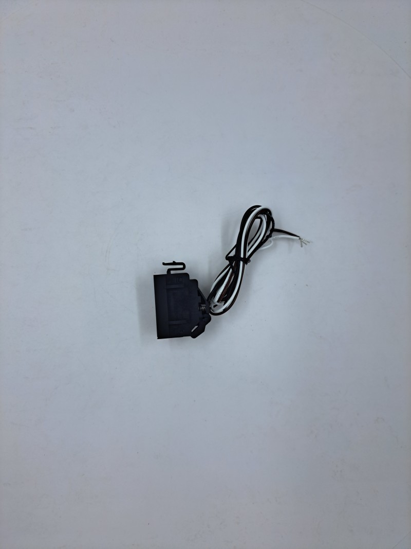 Аварийный контакт YCM8 160