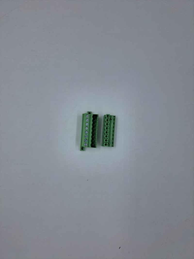 Разъёмы для вторичных цепей YCM3 для корзин и втычных оснований