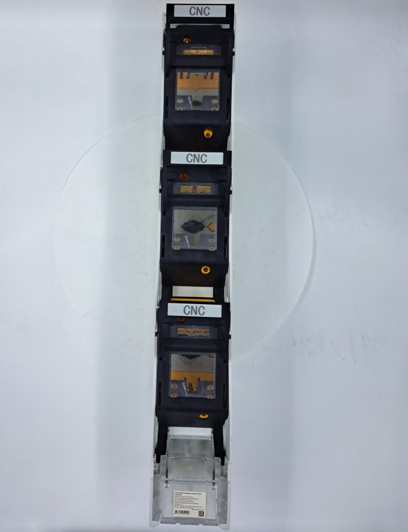 Планочный держатель для предохранителей YCH5-630A 3 пол. независимая коммутация фаз (NT3)