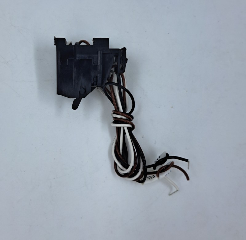 Дополнительный контакт  YCM8-250/<wbr>320 OF