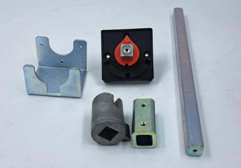 Длинная рукоятка YCHGLZ 1000A-3200A 300мм